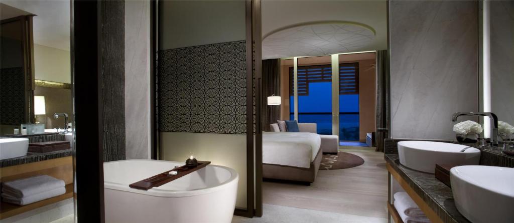 10 Nights Holiday at Villa Nautica & Park Hyatt Abu Dhabi with Water Villa