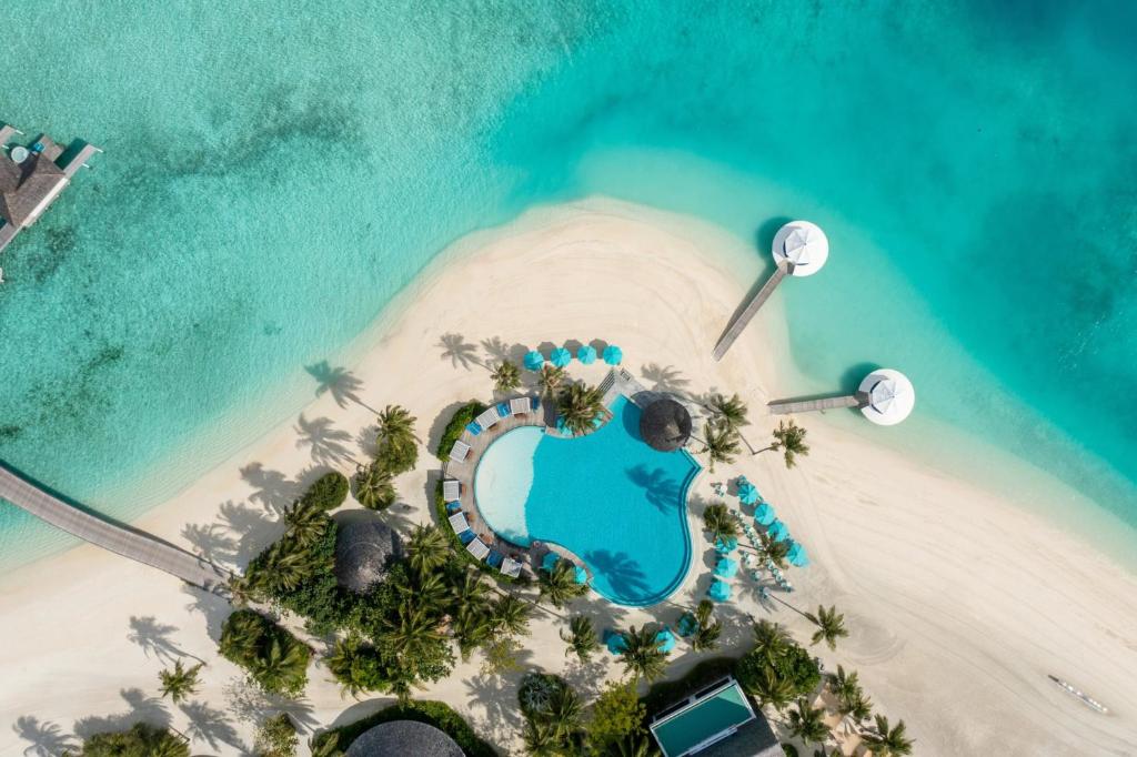 THE ULTIMATE MALDIVES FAMILY HOLIDAY 7 Nights in 5★ Kandima Maldives FROM ONLY £5,799 PER FAMILY