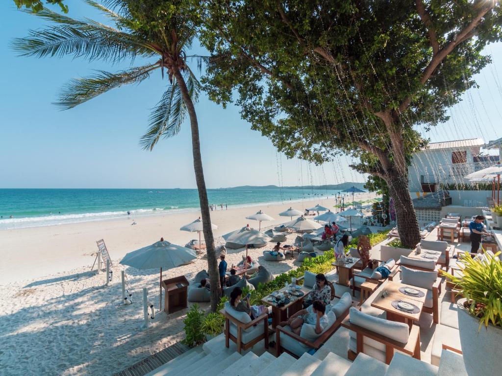 12 Night Thailand Adventure Pattaya, Koh Samet & Bangkok price starting from £1,299/PP