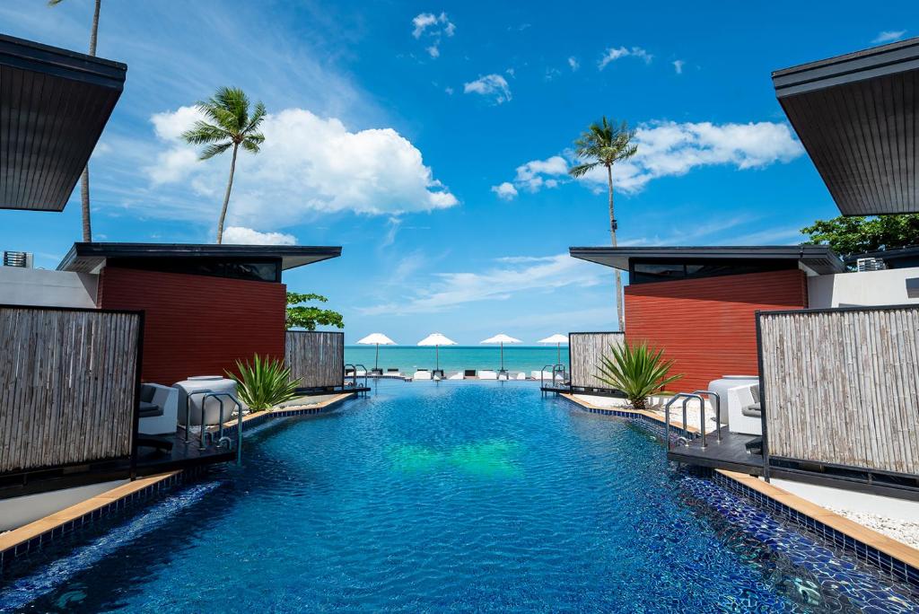 PHUKET KHAO LAK KOH YAO NOI KRABI 28 NIGHTS FROM £1,849PP £49PP DEPOSIT 4 TOP-RATED RESORTS • FLIGHTS • TRANSFERS • BAGGAGE INCLUDED