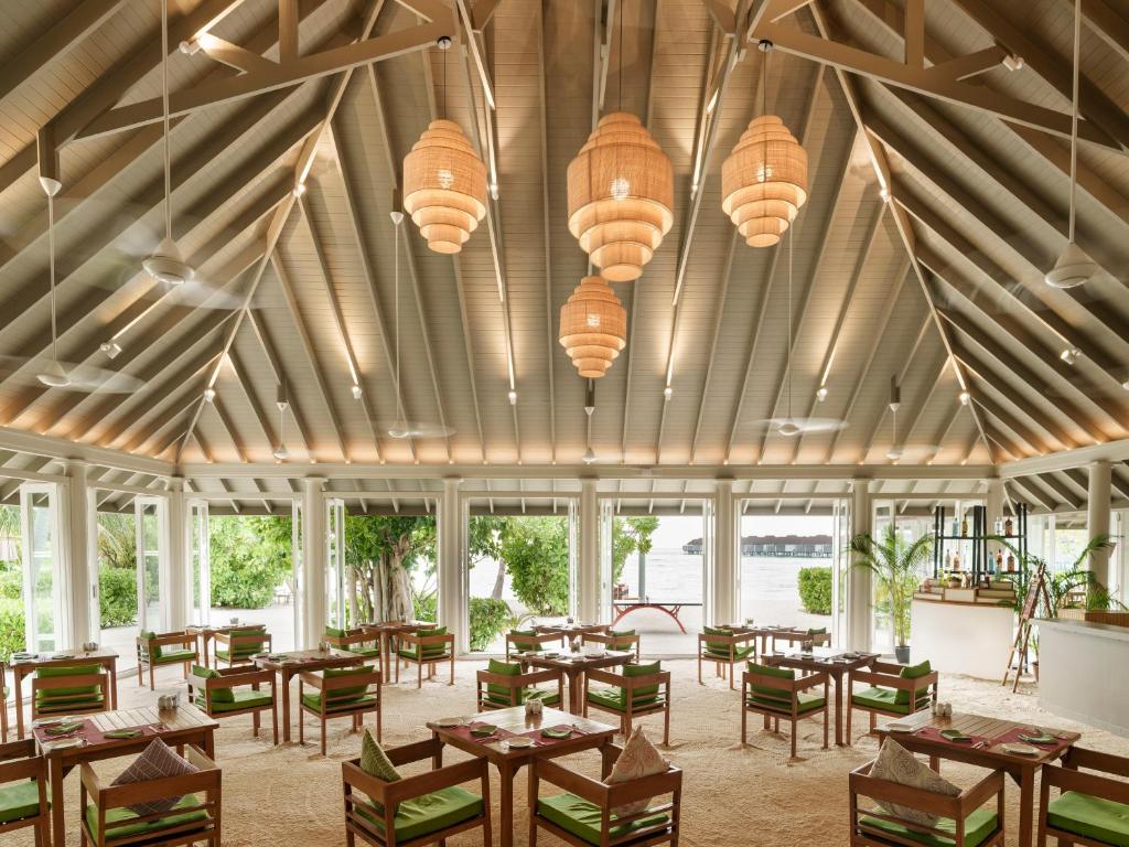 Family, Deal Extravaganza: 07 Nights Stay at Grand Water Villa Maldives for (2 Adults + 2 Kids up to 14.99 years),w/flights and transfers