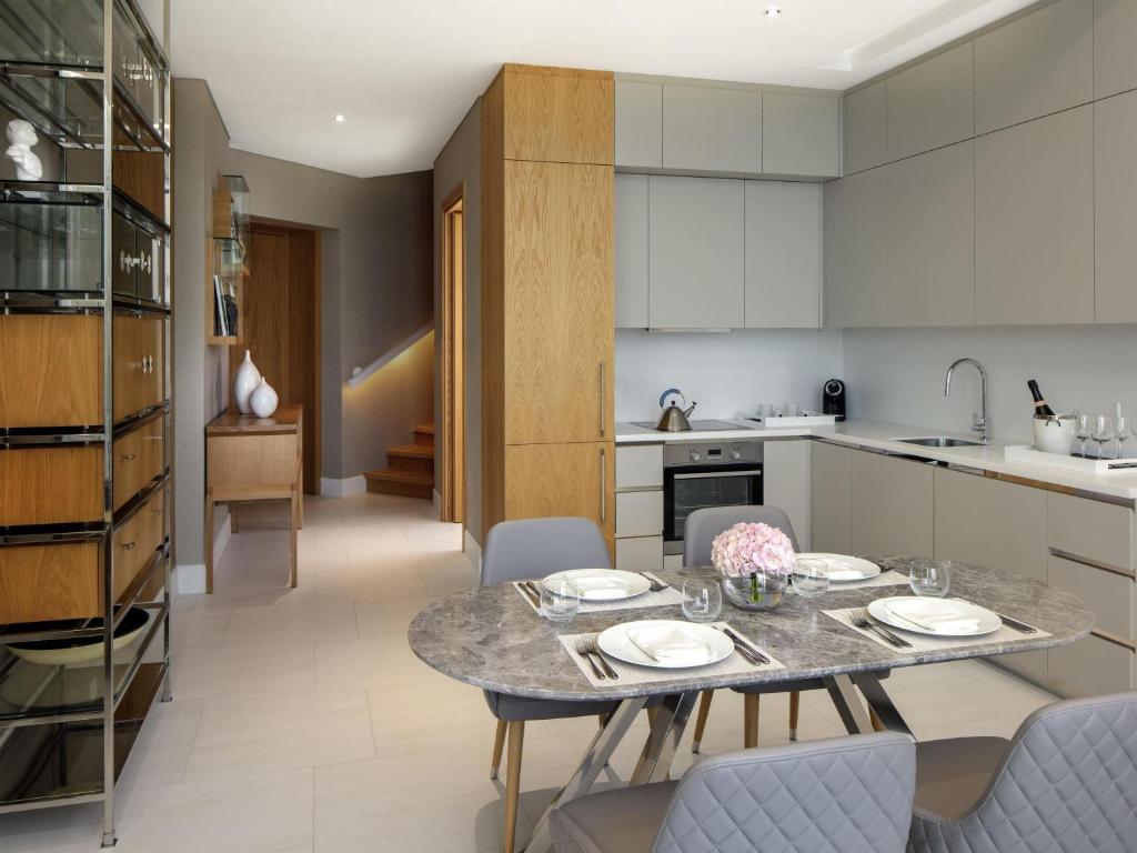 Embrace the Spirit of the season with an exclusive sale – Create Lasting Memories with 03 Nights at SLS Dubai, Half Board