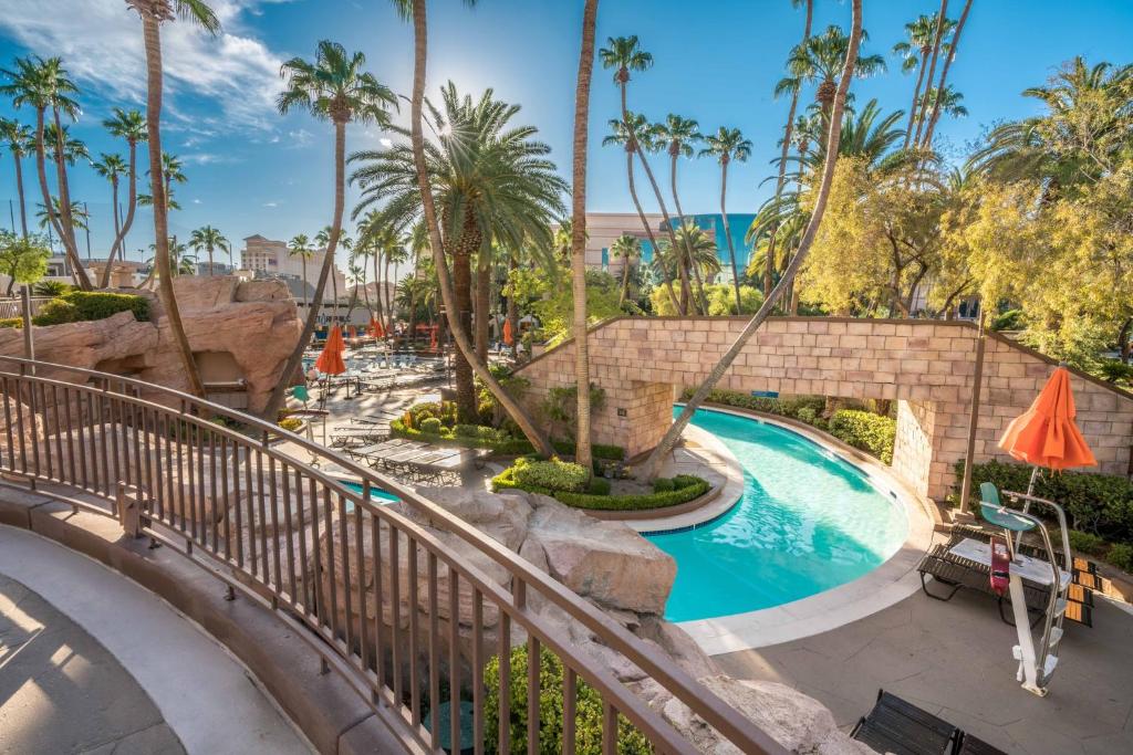 Triple Centre Holiday Deal | New York + Las Vegas + San Francisco