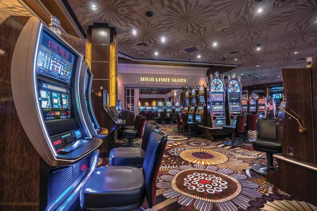 Triple Centre Holiday Deal | New York + Las Vegas + San Francisco