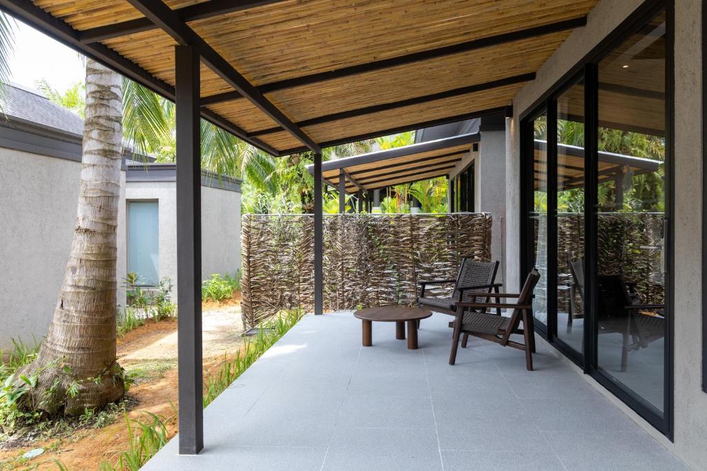 Long 21 Nights of Opulence in Beyond Khao Lak, Centara Kata Phuket & Dusit Thani Krabi w/flights & transfers