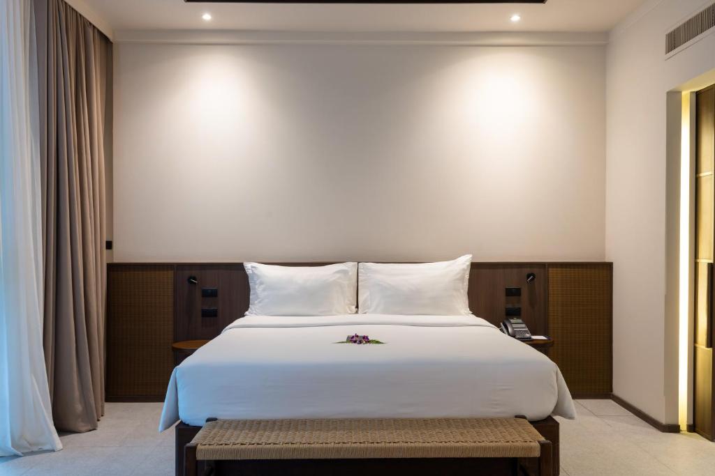 Long 21 Nights of Opulence in Beyond Khao Lak, Centara Kata Phuket & Dusit Thani Krabi w/flights & transfers