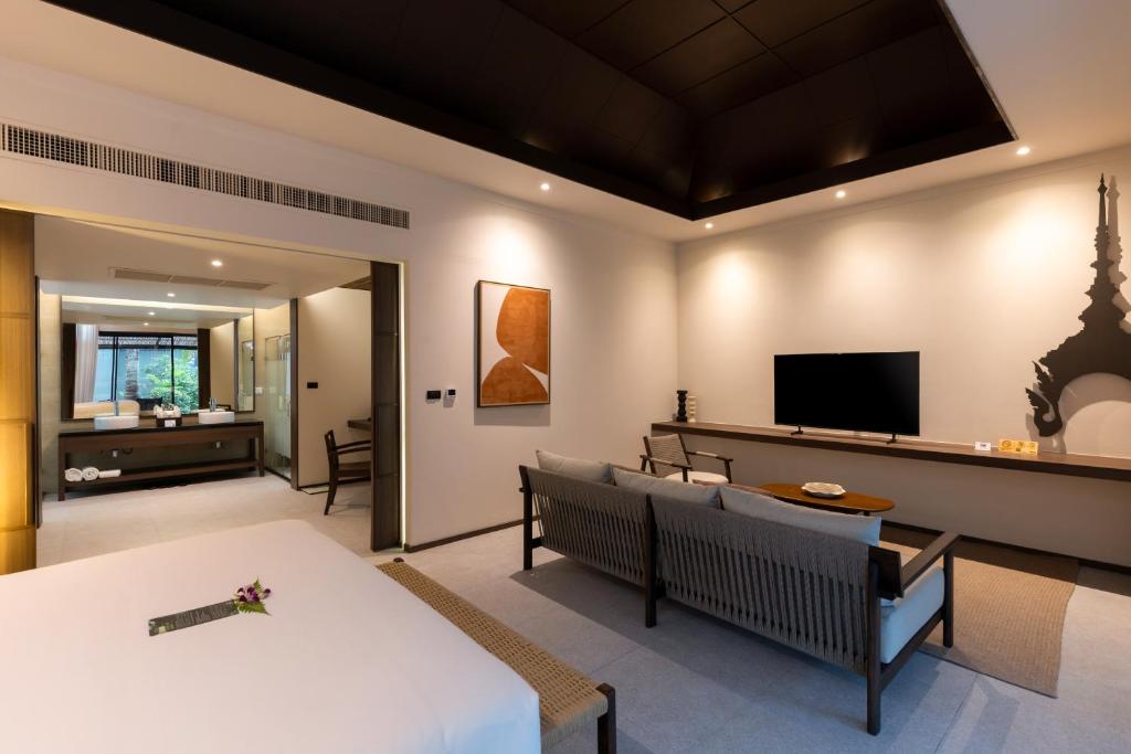 Long 21 Nights of Opulence in Beyond Khao Lak, Centara Kata Phuket & Dusit Thani Krabi w/flights & transfers