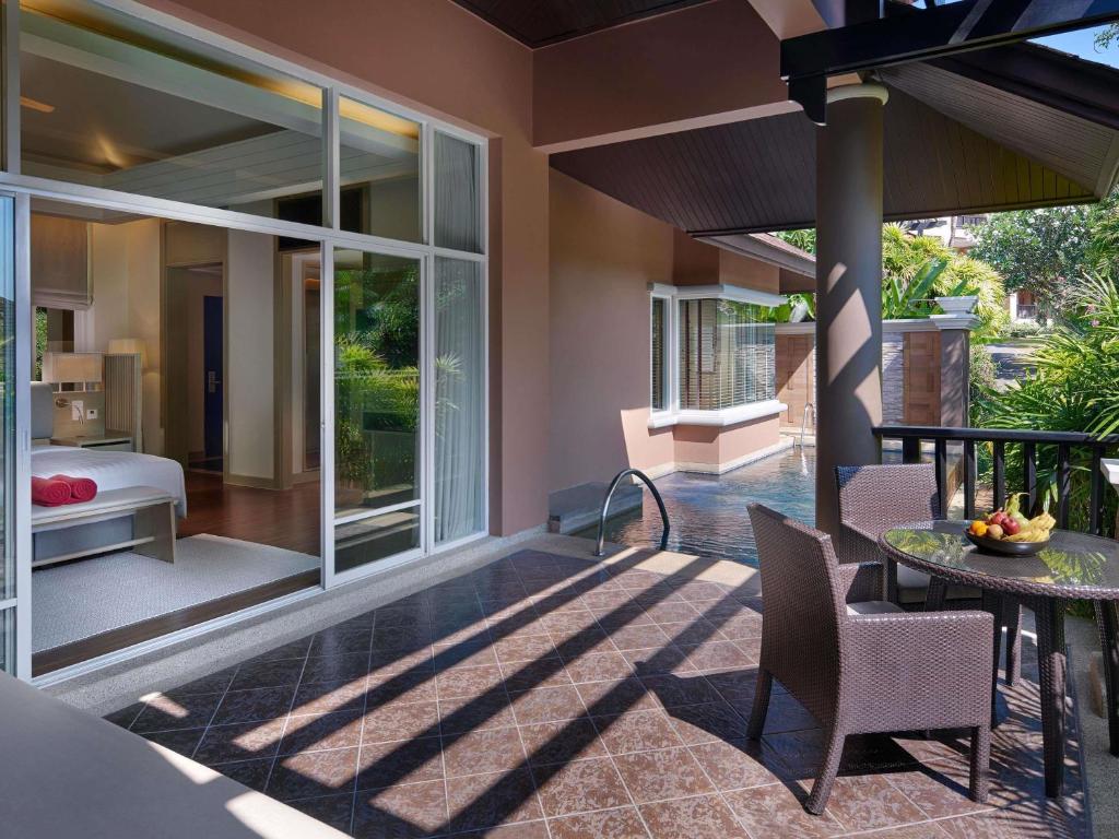 Exotic Thai Getaway 14 Nights in Phuket, Khaolak, Krabi, & Koh Lanta W/Flights &Transfers Included for £1399 pp!