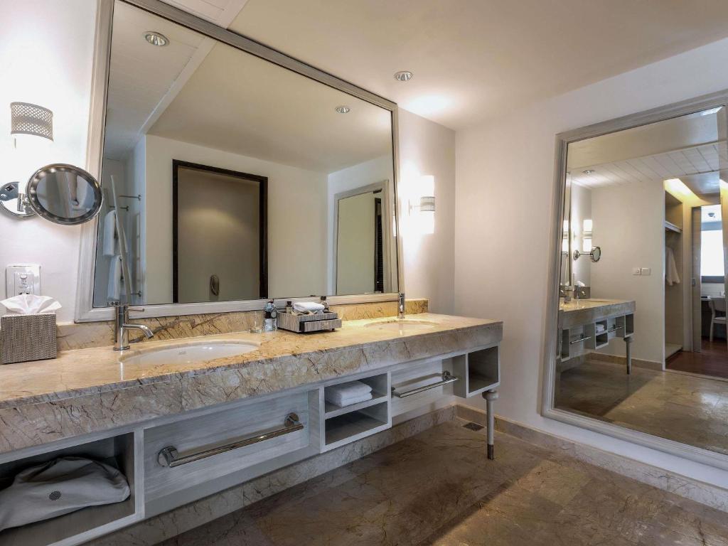 Exotic Thai Getaway 14 Nights in Phuket, Khaolak, Krabi, & Koh Lanta W/Flights &Transfers Included for £1399 pp!