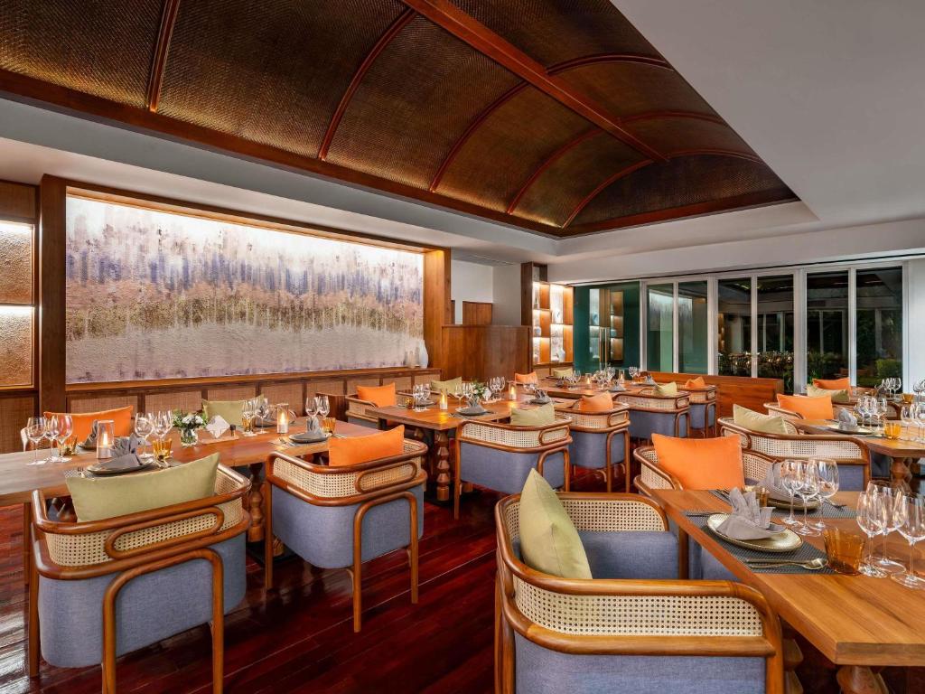 Exotic Thai Getaway 14 Nights in Phuket, Khaolak, Krabi, & Koh Lanta W/Flights &Transfers Included for £1399 pp!