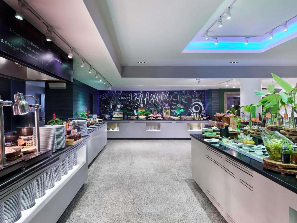 Exotic Thai Getaway 14 Nights in Phuket, Khaolak, Krabi, & Koh Lanta W/Flights &Transfers Included for £1399 pp!