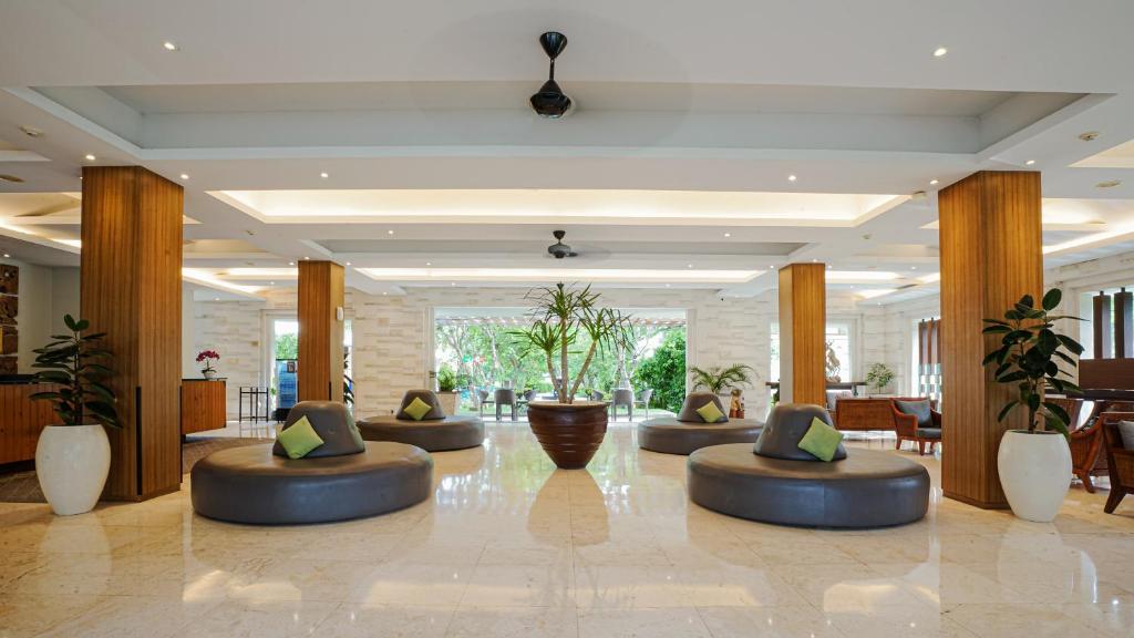 BALI 15 NIGHTS UBUD • SEMINYAK • NUSA DUA FROM £1,449PP FLIGHTS + BAGGAGE + TRANSFERS INCLUDED