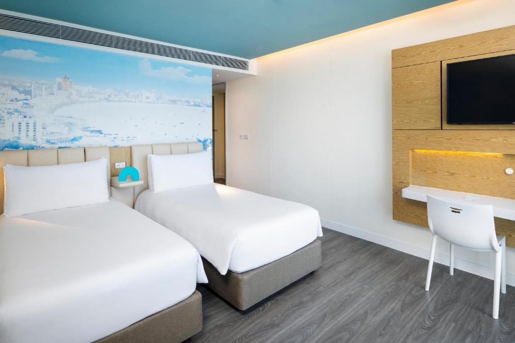 PHUKET KHAO LAK KOH YAO NOI KRABI 28 NIGHTS FROM £1,849PP £49PP DEPOSIT 4 TOP-RATED RESORTS • FLIGHTS • TRANSFERS • BAGGAGE INCLUDED