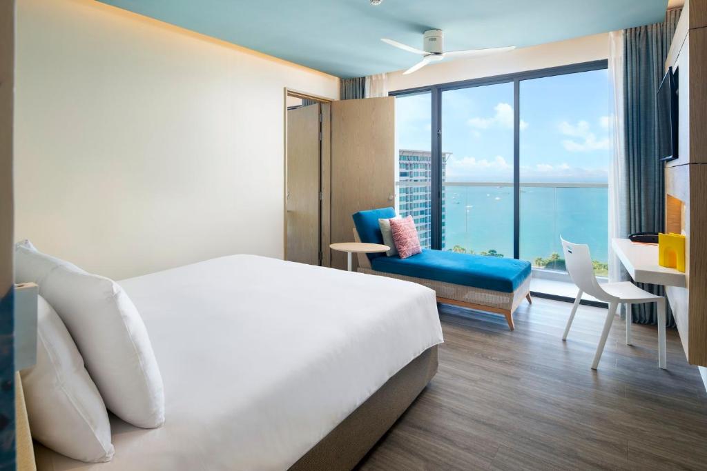 PHUKET KHAO LAK KOH YAO NOI KRABI 28 NIGHTS FROM £1,849PP £49PP DEPOSIT 4 TOP-RATED RESORTS • FLIGHTS • TRANSFERS • BAGGAGE INCLUDED