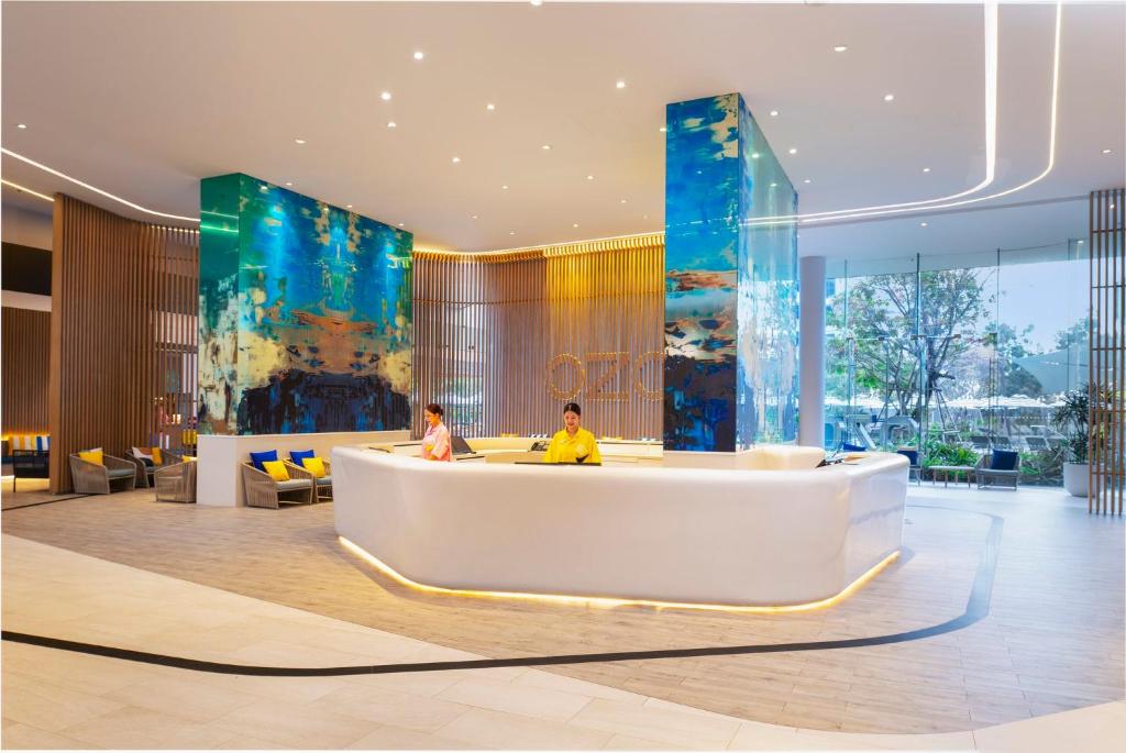 PHUKET KHAO LAK KOH YAO NOI KRABI 28 NIGHTS FROM £1,849PP £49PP DEPOSIT 4 TOP-RATED RESORTS • FLIGHTS • TRANSFERS • BAGGAGE INCLUDED