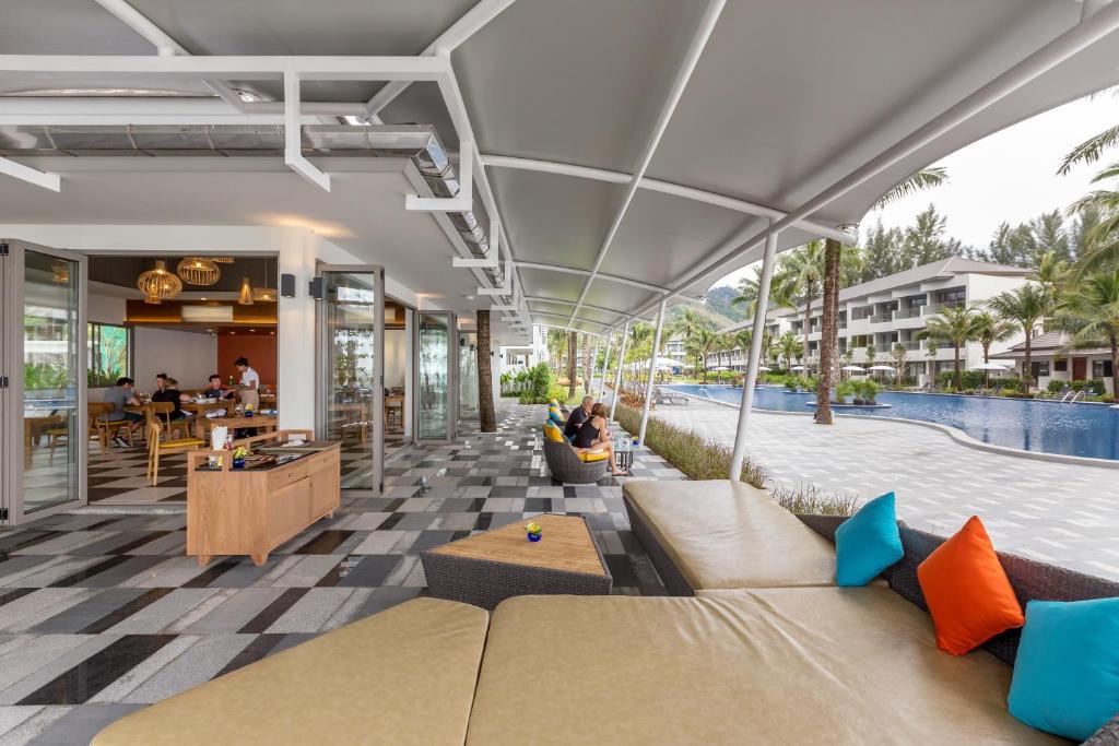 09 Nights Luxurious Stay in Khao Lak and Heart-Warming Elephant Encounters in Elephant Hills with flight & transfers