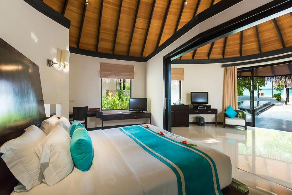 14 Nights All Inclusive Holiday Offer || 35% off Sun Siyam Iru Fushi