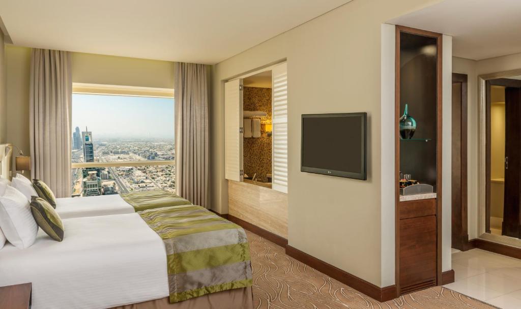 Experince the best new year celebration with a 3-nights stay at Tower Plaza Hotel, Dubai.” with flights & Transfers @ £969 pp