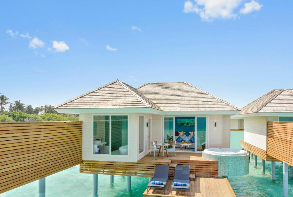 THE ULTIMATE MALDIVES FAMILY HOLIDAY 7 Nights in 5★ Kandima Maldives FROM ONLY £5,799 PER FAMILY