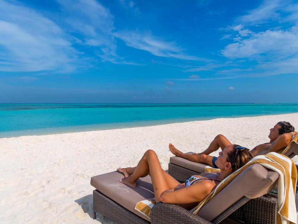 Exclusive 07 Nights You & Me Cocoon Maldives at Aqua Suite with Slide w/flight Transfers,