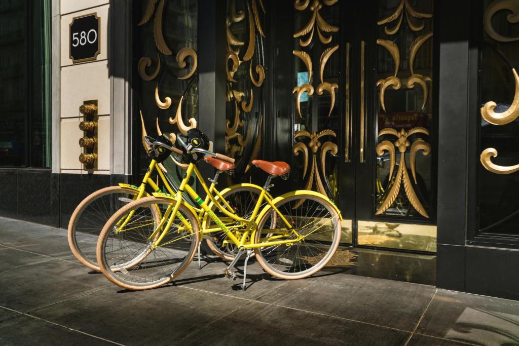 Triple Centre Holiday Deal | New York + Las Vegas + San Francisco