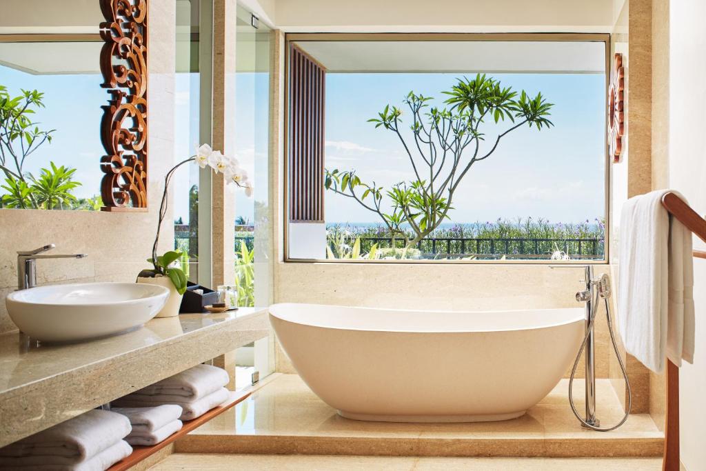 Twin Centre Holiday to Explore Singapore & Bali