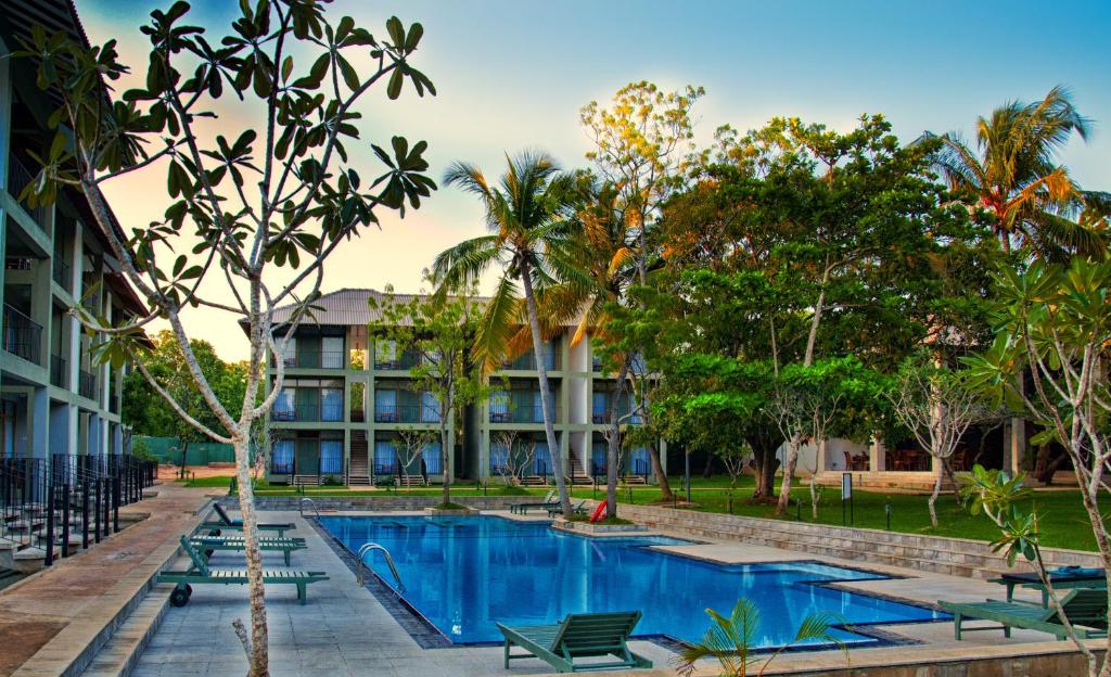 Embark on a 9 Night journey through the heart of Sri Lanka, Discovering Captivating Cities and Cultural Wonders. Priced at just £1799pp