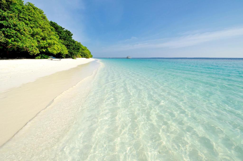 Maldives Beach Villa Escape– 07 Nights All-Inclusive at Royal Island Resort And Spa from£1,749 pp