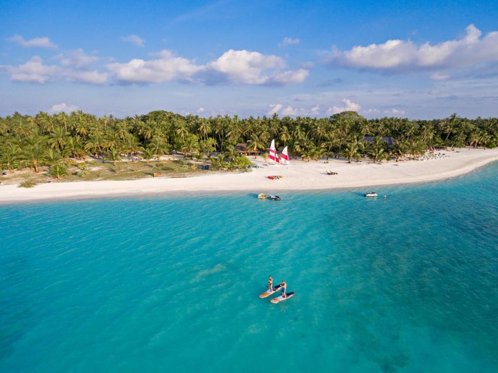 Luxury Dual Destination: 03 Nights in Hilton Dubai the Walk & 07 Nights Meeru Island Maldives with All Inclusive Plus