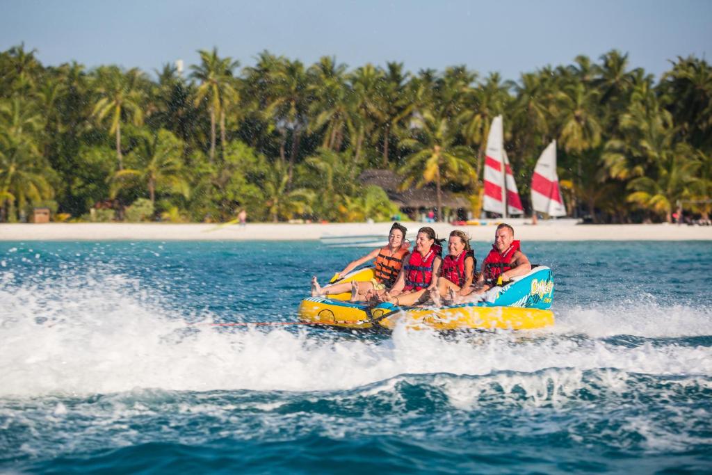 Luxury Dual Destination: 03 Nights in Hilton Dubai the Walk & 07 Nights Meeru Island Maldives with All Inclusive Plus