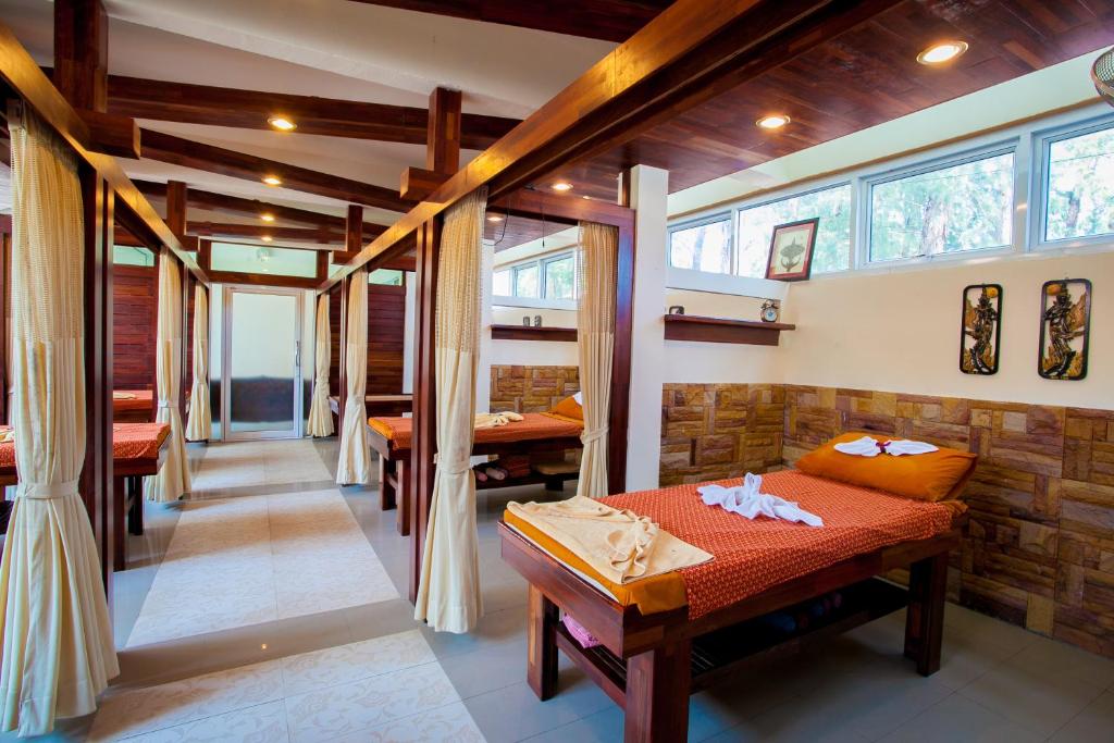 10 Nighs holiday deal to explore Bangkok, Pattaya & Koh Lipets exclusive in the heart of Thailand