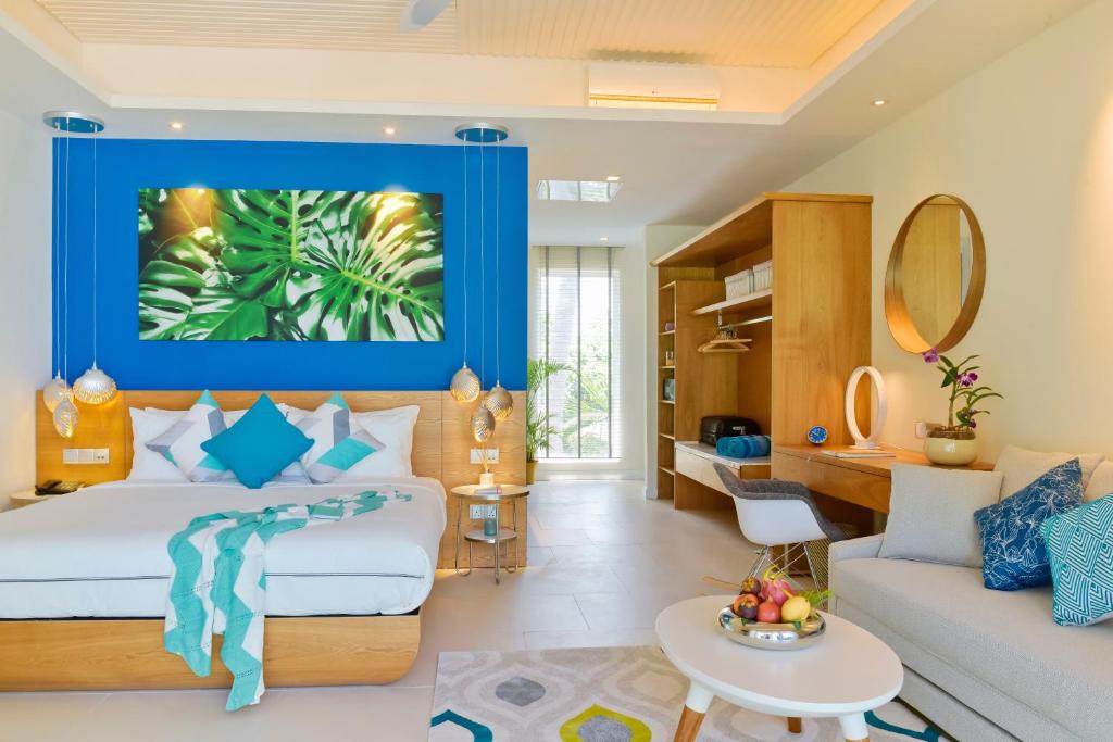 THE ULTIMATE MALDIVES FAMILY HOLIDAY 7 Nights in 5★ Kandima Maldives FROM ONLY £5,799 PER FAMILY