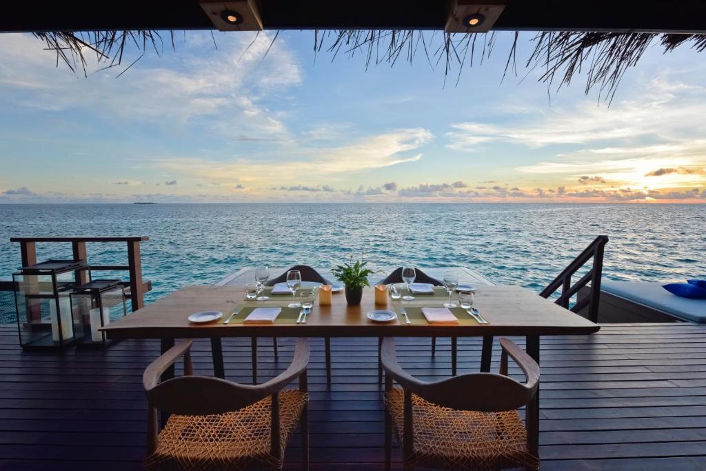 06 Nights Holiday Deal || Grand Park Kodhipparu Maldives