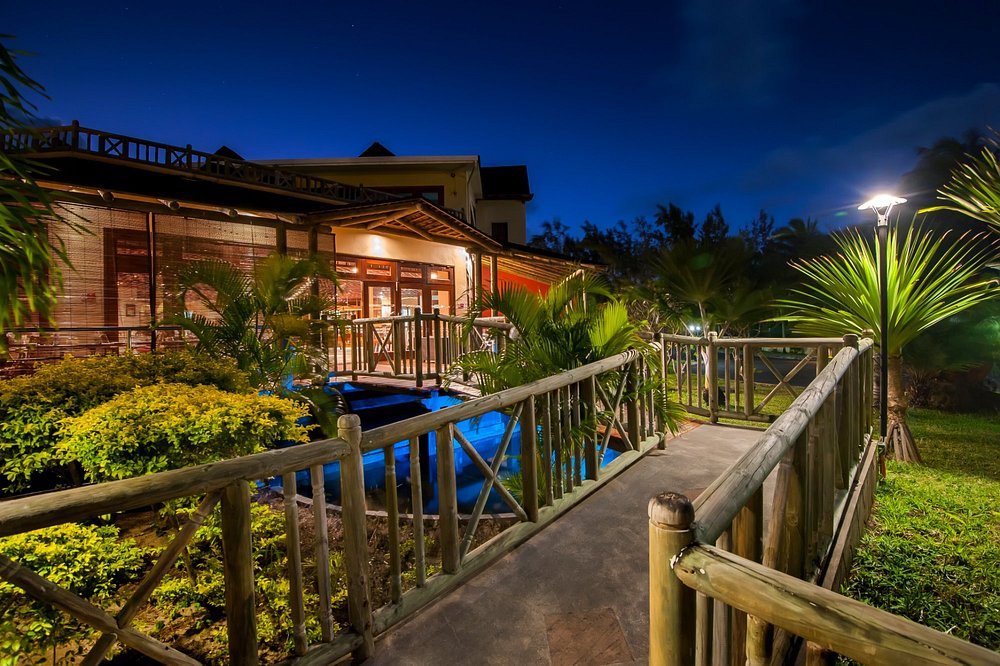 Mauritius Mega Deal – FREE All-Inclusive Upgrade in Mauritius – 14 Nights from £1555pp