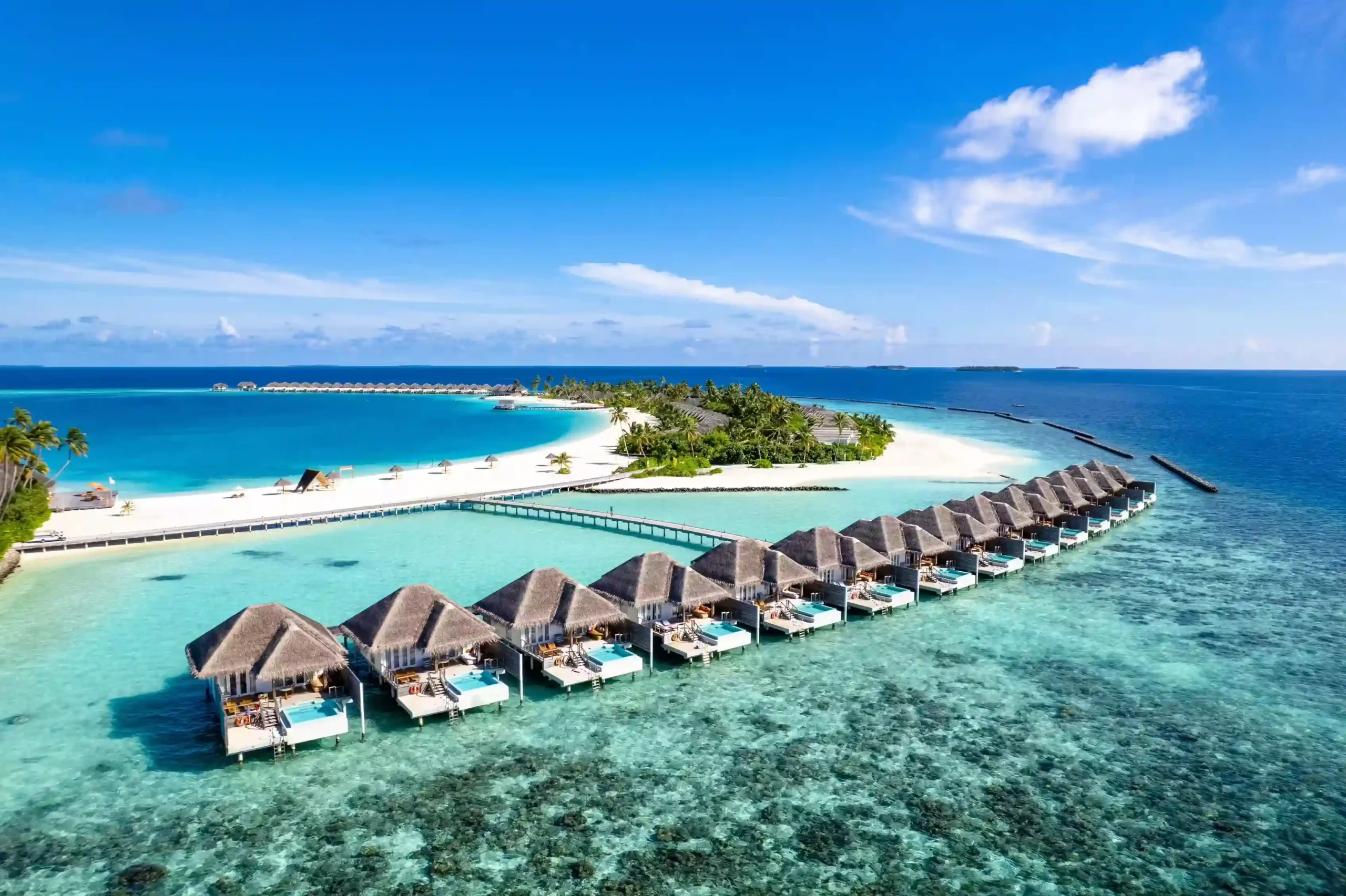 07 nights MALDIVES LUXURY FOR A FAMILY – price starting from £6,199 (2 Adults & 2 Kids)