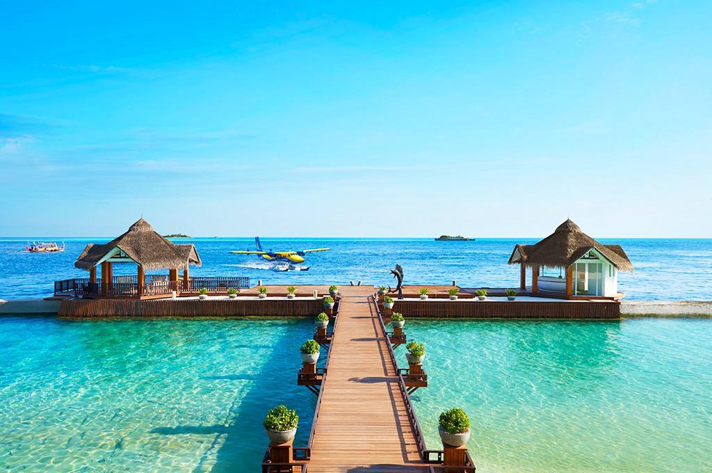 14 Days – Taj Mahal by Day, Turquoise Waters by Night From £2,249pp All-Inclusive