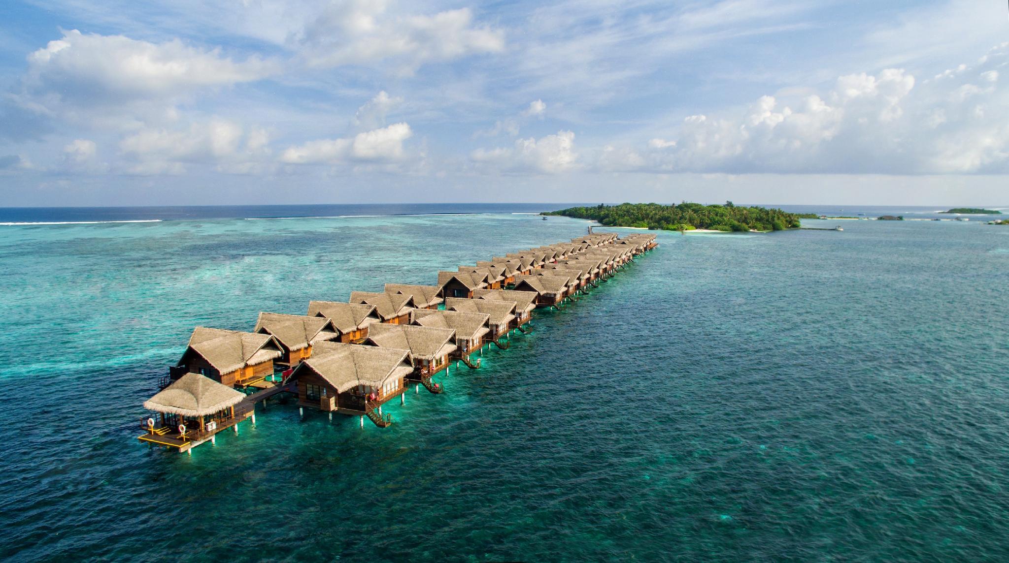 10 Nights Dubai & Maldives from £2,199pp Dukes The Palm + Adaaran Select Hudhuran Fushi 24-Hour Premium All Inclusive